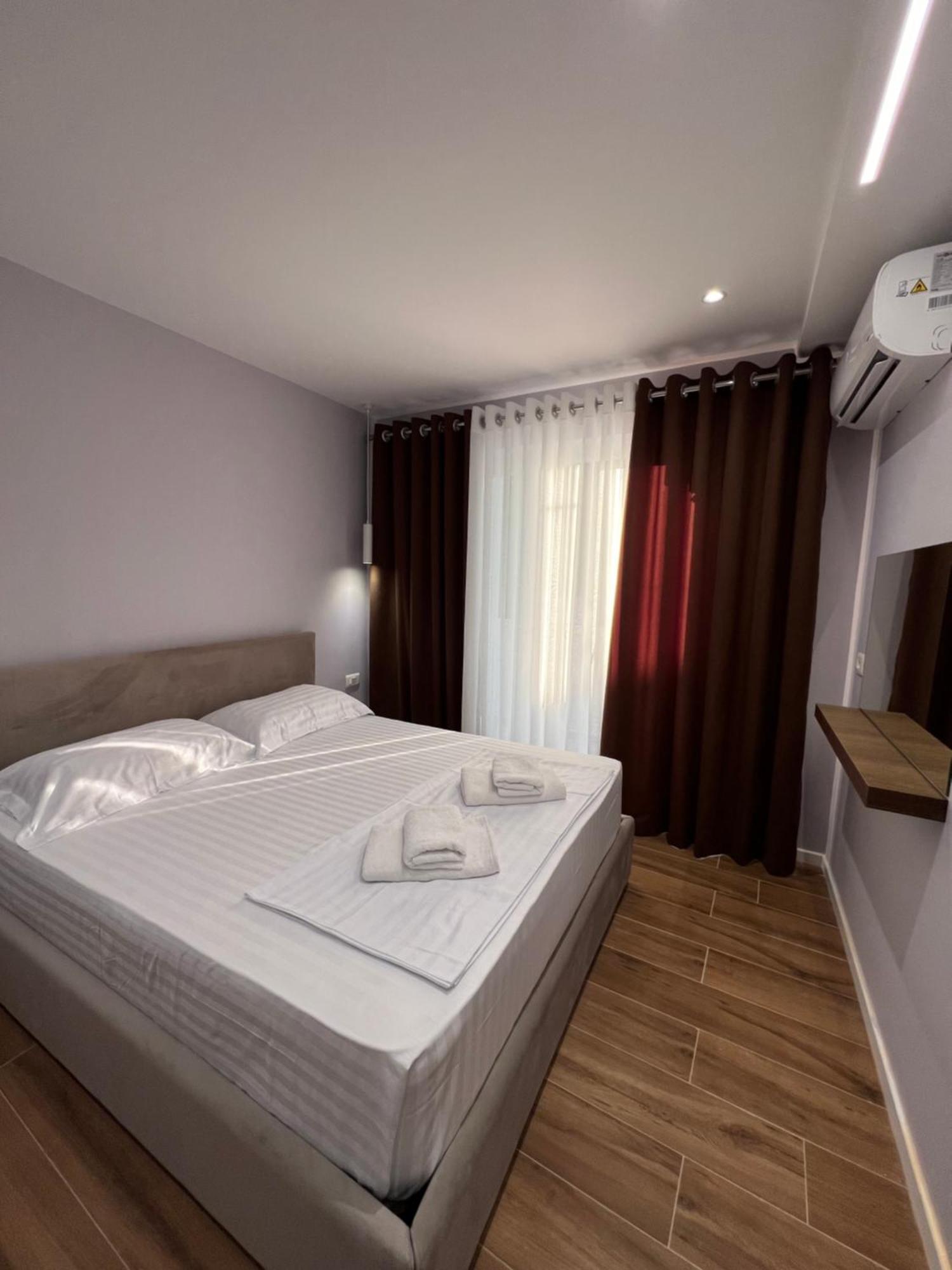Tirana Central Stay Екстер'єр фото